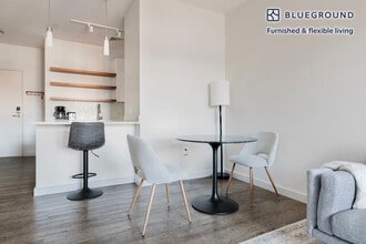 240 Sidney St in Cambridge, MA - Building Photo - Building Photo