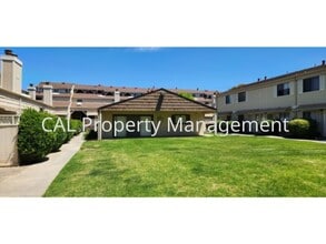 104 W Rossi St in Salinas, CA - Building Photo - Building Photo