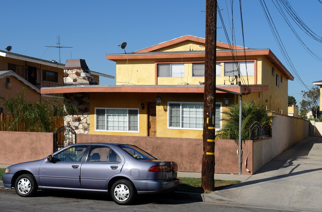 723 N Market St in Inglewood, CA - Foto de edificio - Building Photo