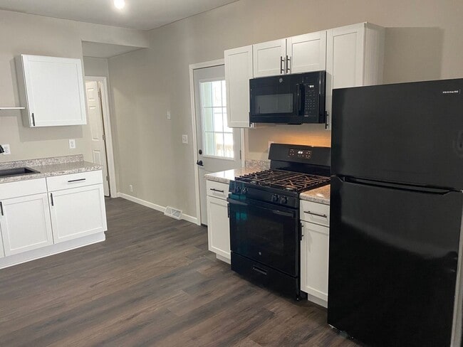 500 Pier St in Merrill, WI - Building Photo - Building Photo