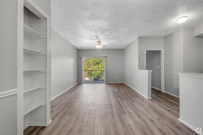Cottonwood in Dallas, TX - Building Photo - Building Photo
