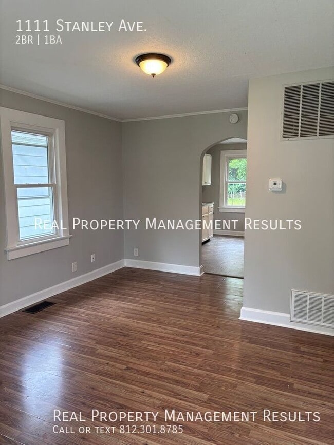 1111 Stanley Ave in Evansville, IN - Building Photo - Building Photo