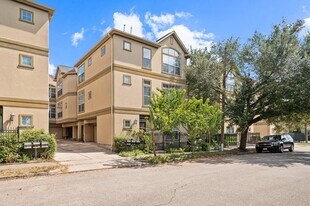 418 Fowler St in Houston, TX - Building Photo