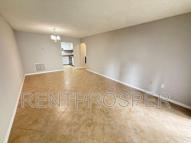 property at 4151 S Semoran Blvd