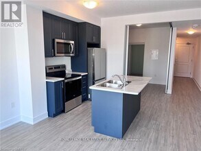 460 Dundas St E in Hamilton, ON - Building Photo - Building Photo