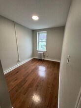 122 Liberty St in Newburgh, NY - Building Photo - Building Photo