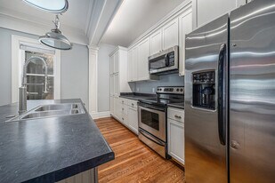 3611 Jackson St in Omaha, NE - Building Photo