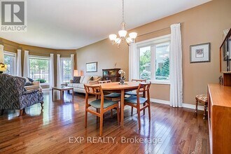 21 Kettlewell Way in Ottawa, ON - Building Photo - Building Photo