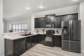 1816 Freedom Ln in Aubrey, TX - Building Photo - Building Photo