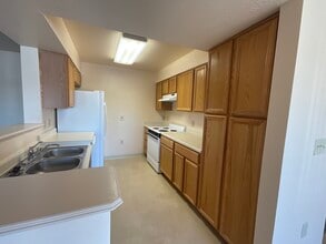 Vista Montana in Las Cruces, NM - Foto de edificio - Building Photo