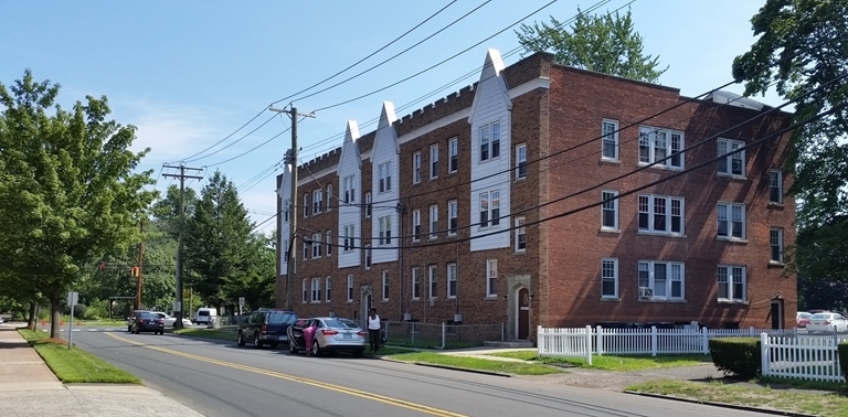 Vesta GreenView Apartments for SPRING! in West Haven, CT - Building Photo