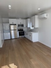 174 Bethune Way in Chula Vista, CA - Building Photo - Building Photo