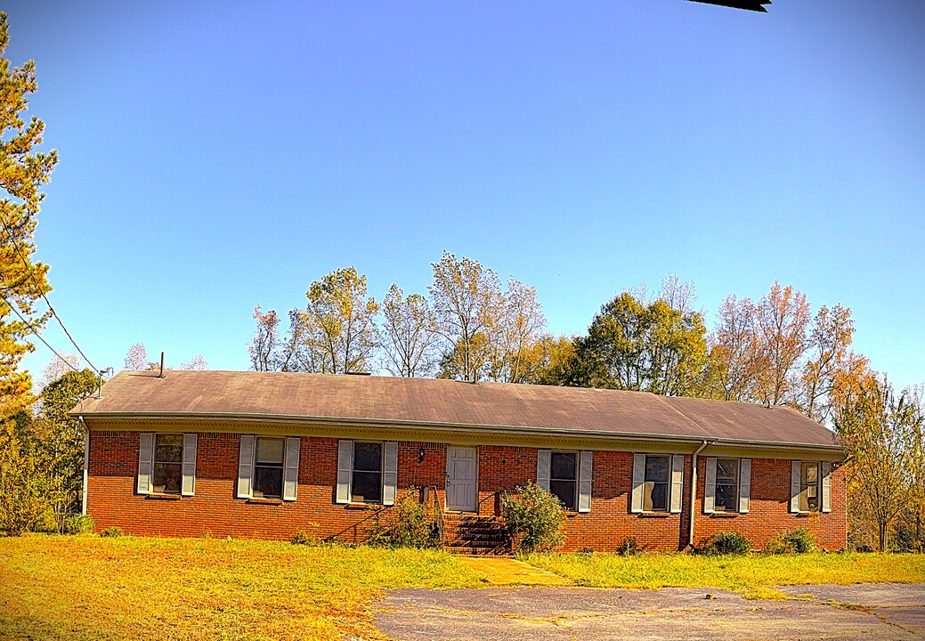 788 Harrison Mill Rd in Winder, GA - Building Photo