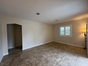1635 Lewis Ave in Las Vegas, NV - Building Photo - Building Photo
