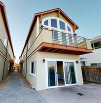 6631 Del Playa Dr in Goleta, CA - Building Photo