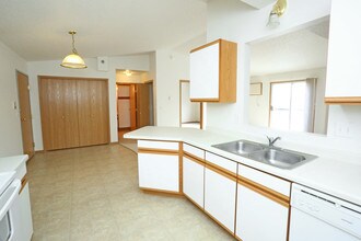 Bella Place Apartments in West Fargo, ND - Foto de edificio - Interior Photo