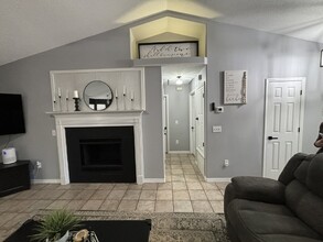 4723 Ridge Pointe Dr in Pace, FL - Building Photo - Building Photo