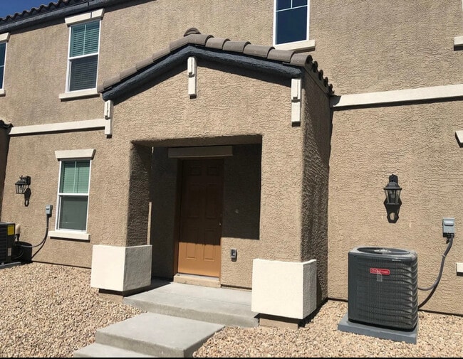 4625 Woolcomber St in Las Vegas, NV - Foto de edificio - Building Photo