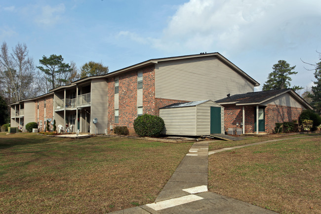 Bent Creek Apartments in Clanton, AL - Building Photo - Building Photo