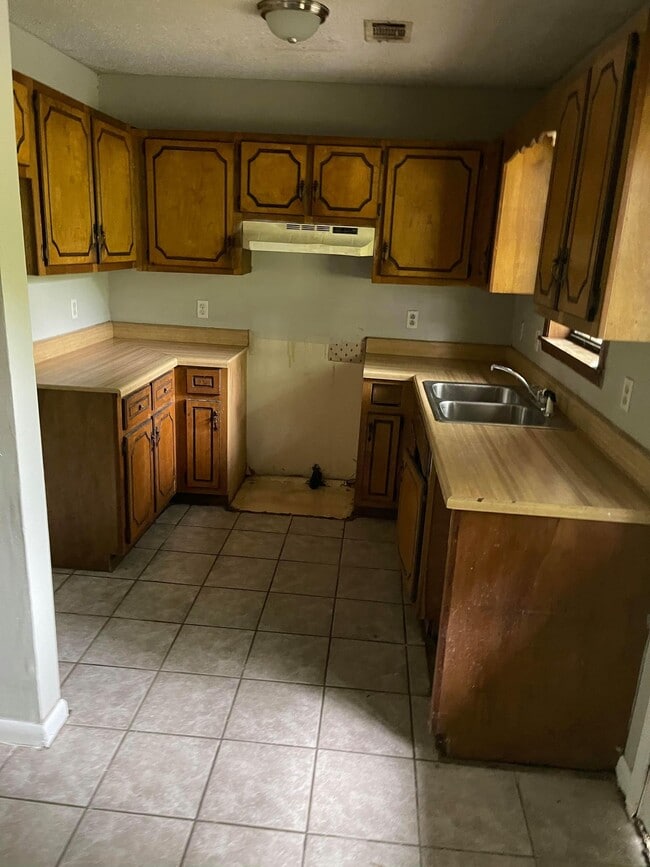 331 Co Rd 404 in Shannon, MS - Building Photo - Building Photo