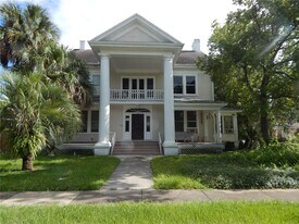 720 W Verona St in Kissimmee, FL - Building Photo