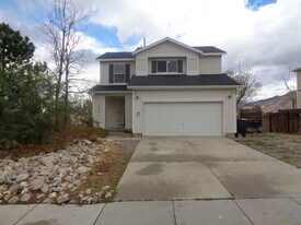 777 Valley View Dr in Tooele, UT - Building Photo