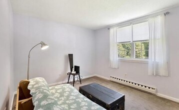 37 Leonard Rd in Boxborough, MA - Building Photo - Building Photo