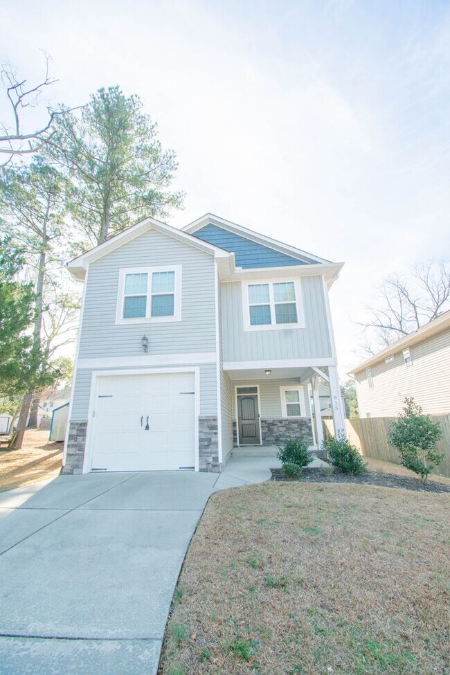 915 Carolina Ave in Fayetteville, NC - Building Photo - Building Photo