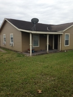 130 Preston Ave in Pasadena, TX - Building Photo - Building Photo