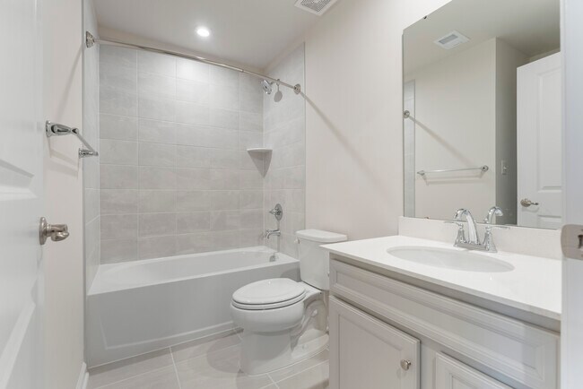 9344 Tanfield Dr in Fredericksburg, VA - Building Photo - Building Photo