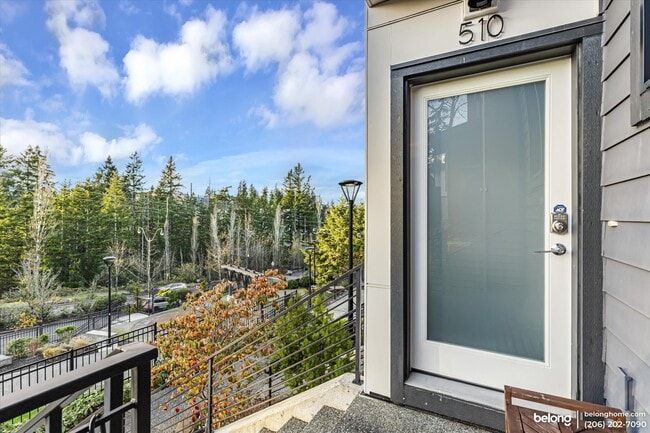 510 Coho Walk SE in Sammamish, WA - Foto de edificio - Building Photo