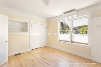 2715 NW Savier St in Portland, OR - Building Photo - Building Photo