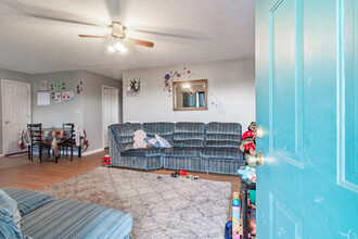 The Park Place Apartments in Bowling Green, KY - Building Photo - Interior Photo
