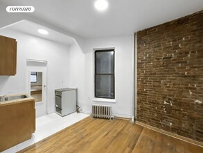 1726 Amsterdam Ave in New York, NY - Building Photo - Building Photo