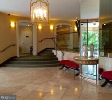 8350 Greensboro Dr in McLean, VA - Building Photo