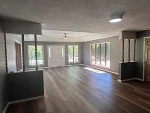15105 Jowler Creek Rd in Camden Point, MO - Building Photo - Building Photo