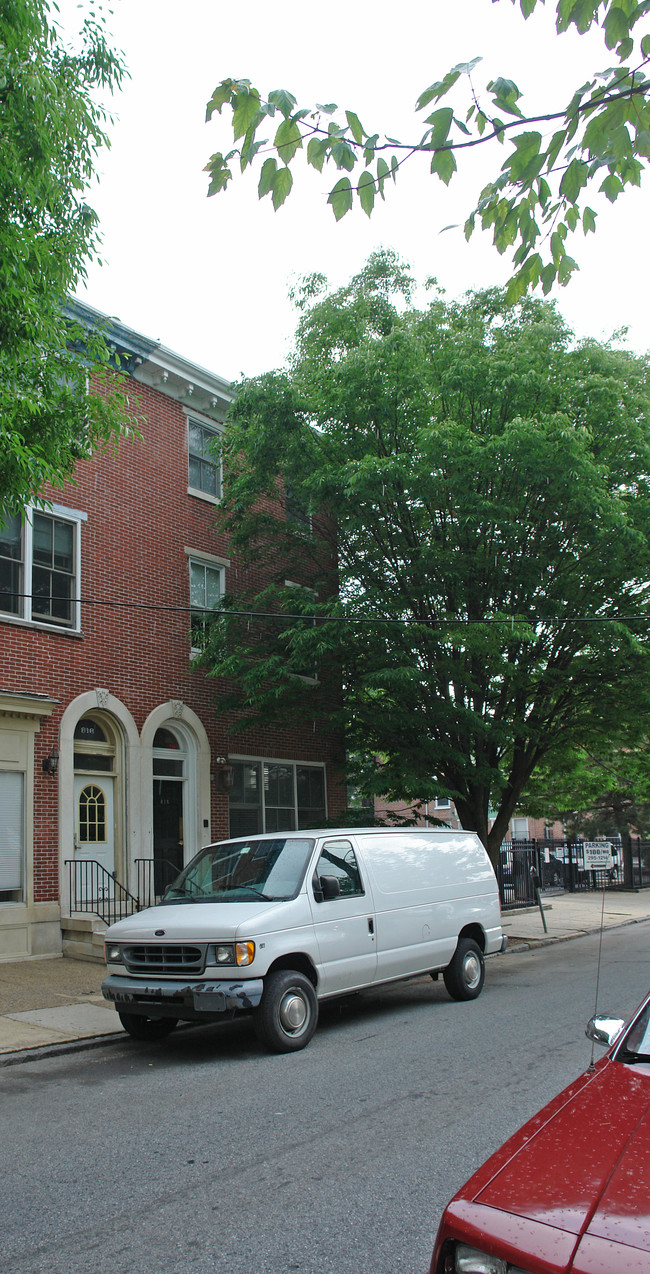 816 N West St in Wilmington, DE - Building Photo - Building Photo