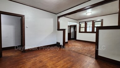 723 14th St N in Fargo, ND - Foto de edificio - Building Photo