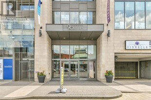 90 George St in Ottawa, ON - Building Photo