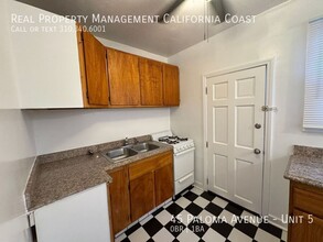 45 Paloma Ave in Los Angeles, CA - Building Photo - Building Photo