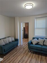 37 Ann St in Newport, RI - Foto de edificio - Building Photo