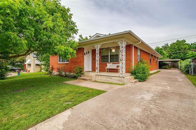 3217 Lubbock Ave in Fort Worth, TX - Building Photo