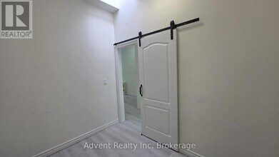 1454 Queen St W in Toronto, ON - Building Photo - Building Photo