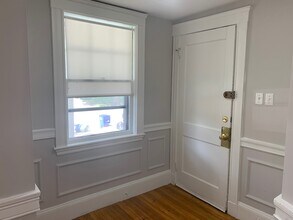 136 Arlington St, Unit 1 in Boston, MA - Building Photo - Building Photo
