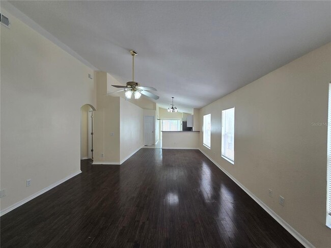 545 Summer Sails Dr in Valrico, FL - Building Photo - Building Photo