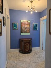 443 Green Ln, Unit Apt A in Philadelphia, PA - Foto de edificio - Building Photo