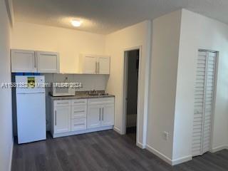 550 NW 1st St-Unit -2 in Miami, FL - Building Photo - Building Photo