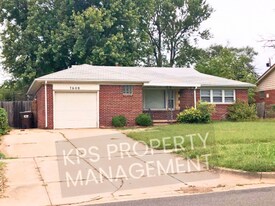 7608 E Lincoln St in Wichita, KS - Building Photo