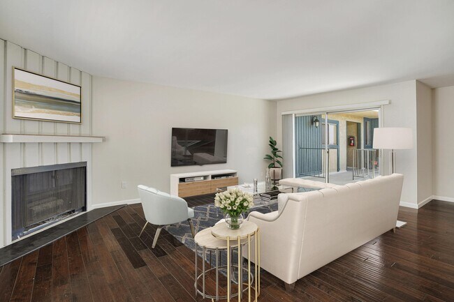 1342 Harvard St in Santa Monica, CA - Building Photo - Building Photo