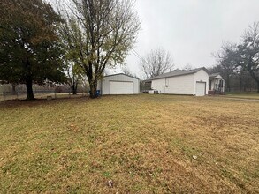 1940 Ives Way Ln in Choctaw, OK - Building Photo - Building Photo